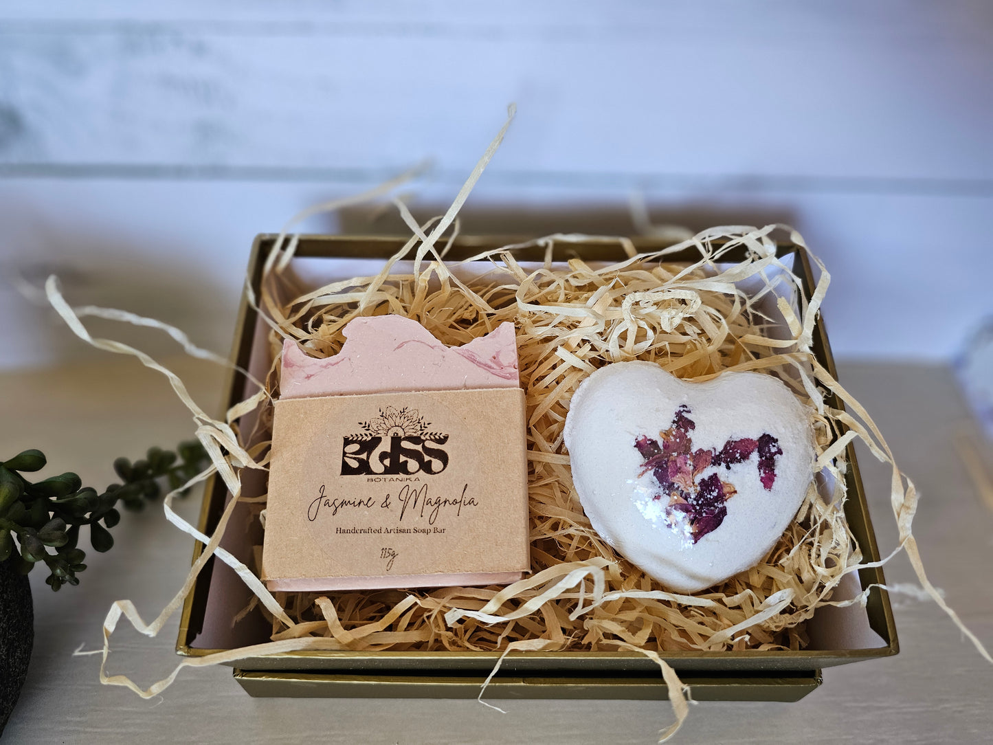 Bath Bomb: Rose Garden