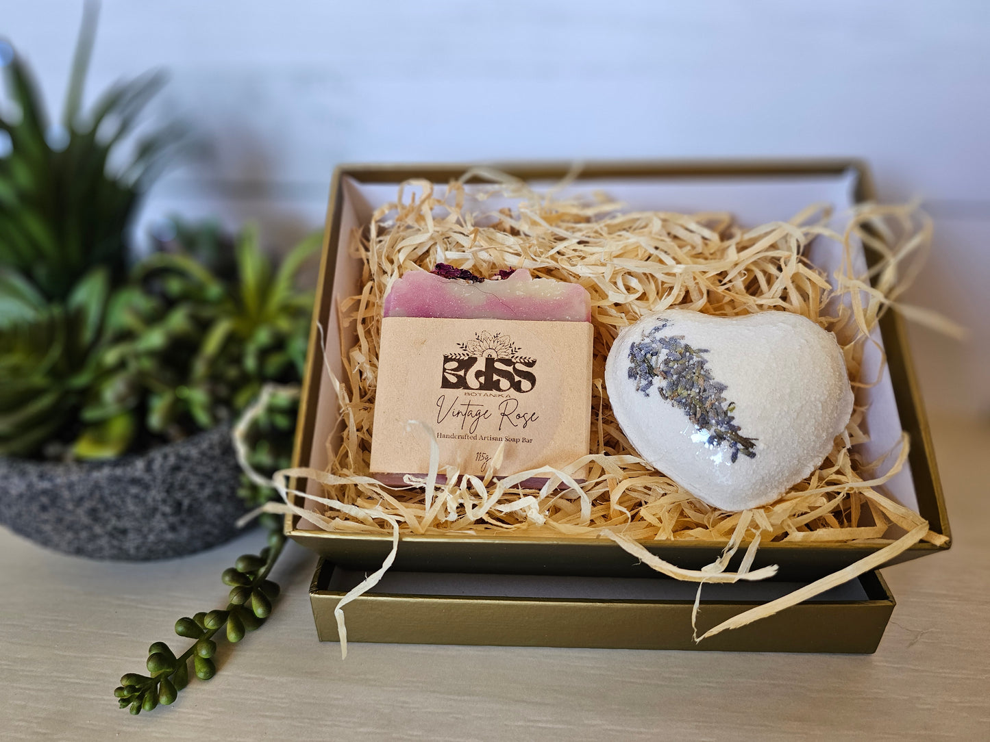 Gift Sets: Bar & Bomb