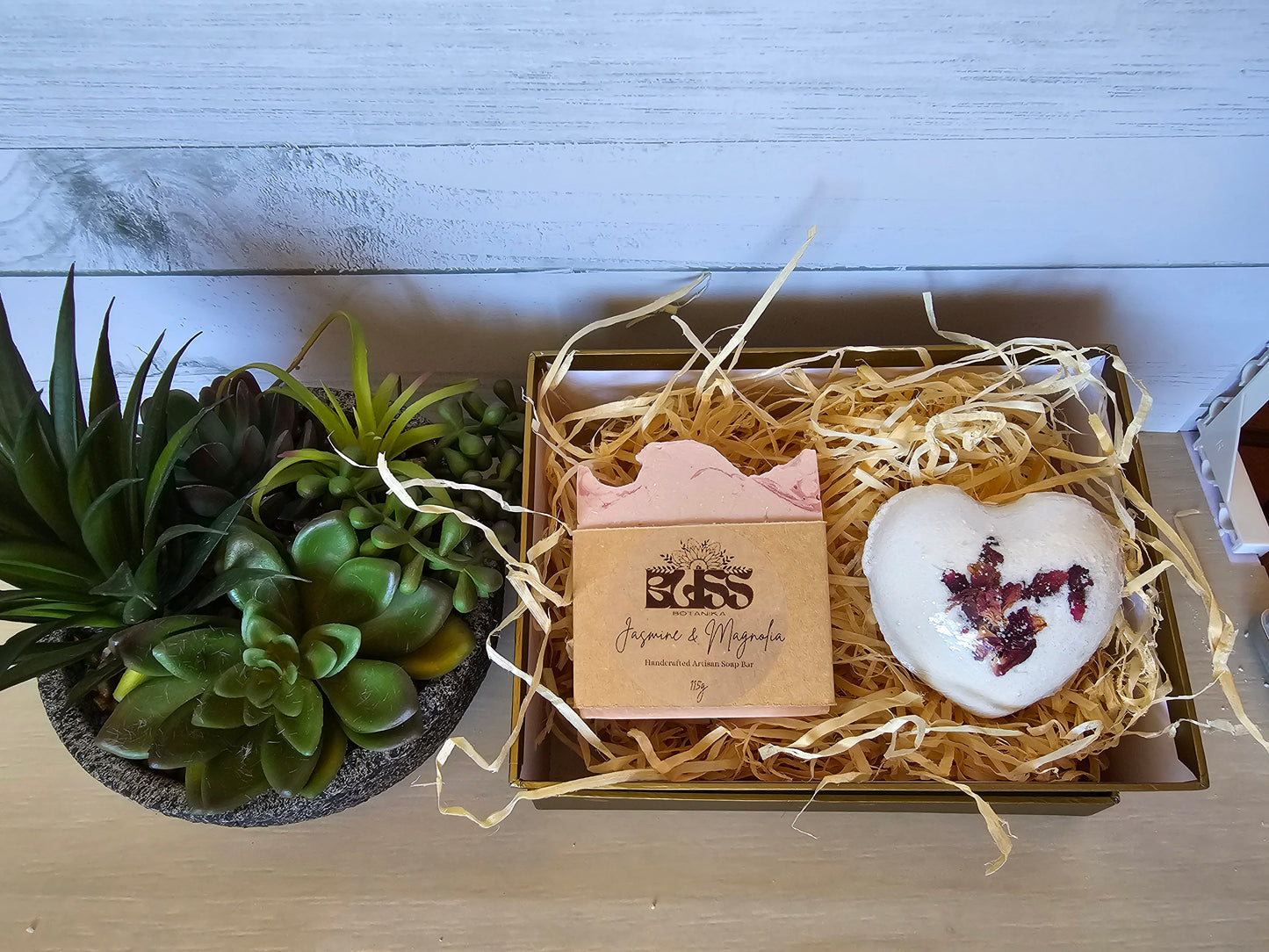 Gift Sets: Bar & Bomb